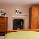 Ellis House Semesterbostad *